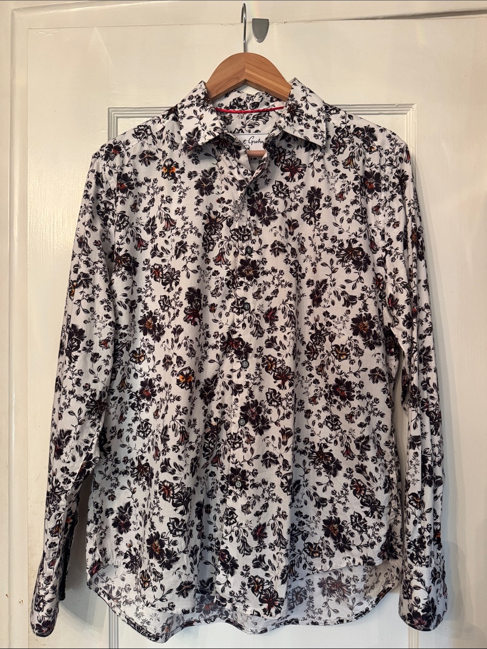 Robert Graham White Floral Button-Down Shirt with Black and Brown Accents - Med